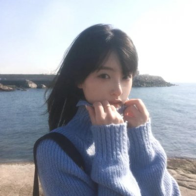 金牌客服董董恩